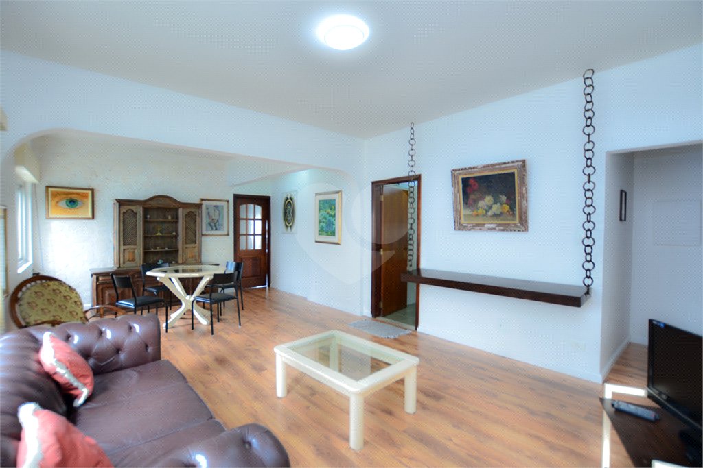Apartamento à venda com 3 quartos, sendo 1 suíte, em Jardim Paulista, São Paulo, SP