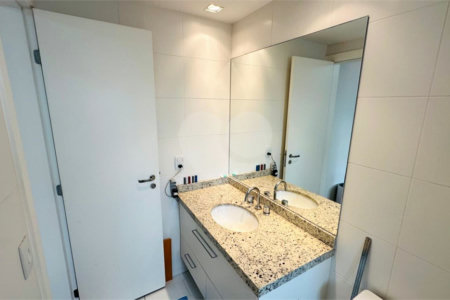 Apartamento à venda com 3 suítes em Vila Mariana, São Paulo, SP