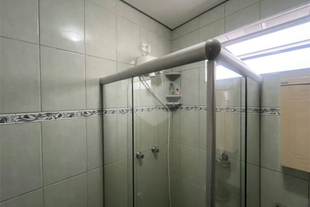 Casa à venda com 4 quartos, sendo 1 suíte,  em Jardim Franca, São Paulo, SP