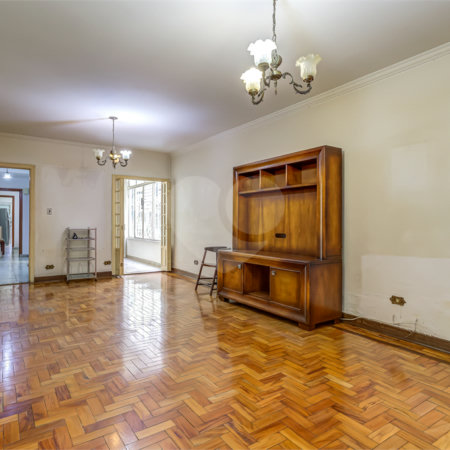 Casa à venda com 3 quartos, sendo 1 suíte, em Vila Clementino, São Paulo, SP