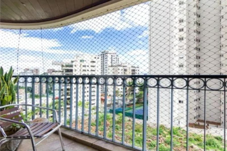 Apartamento à venda com 4 quartos, sendo 3 suítes, em Vila Andrade, São Paulo, SP