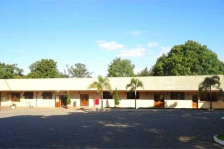 Casa à venda com 3 quartos, sendo 1 suíte, no condomínio Vinhas da Vista Alegre - Lado Café, Vinhedo - SP