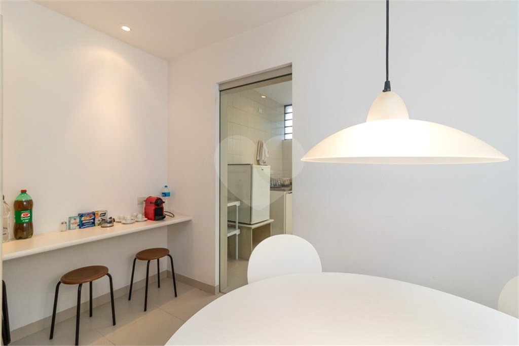 Casa à venda com 4 quartos, sendo 1 suíte, em Jardim Novo Mundo, São Paulo, SP