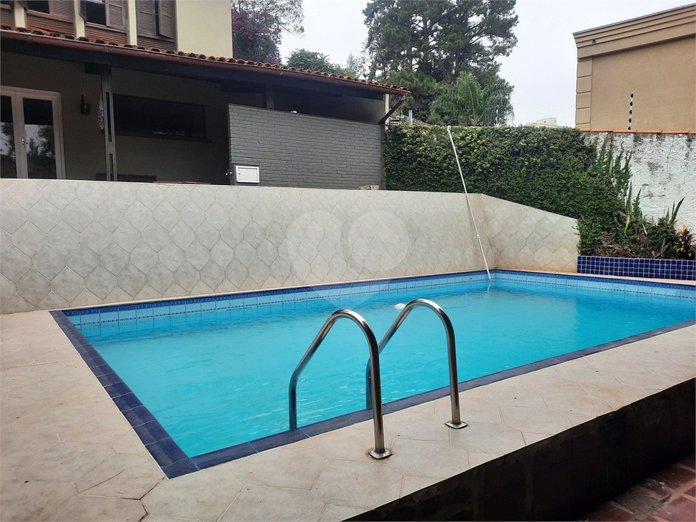 Casa Térrea à venda com 3 quartos, sendo 2 suítes,  em Jardim Marajoara, São Paulo, SP