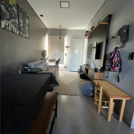 Casa à venda com 2 quartos no condomínio Villaggio Dei Fiori, Atibaia - SP