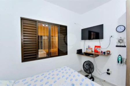Casa à venda com 3 quartos, sendo 1 suíte,  em Jardim Aida, Guarulhos, SP