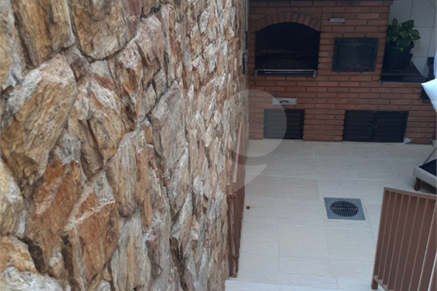 Sobrado à venda com 3 quartos, sendo 1 suíte, em Vila Nova Cachoeirinha, São Paulo, SP