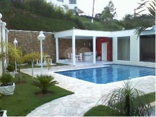 Casa em condomínio à venda com 3 suítes em Serra da Cantareira, Mairiporã, SP