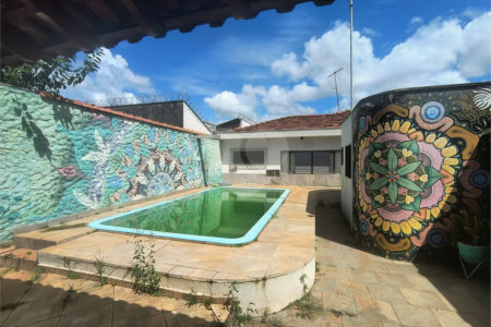 Casa à venda com 3 quartos, sendo 1 suíte, em Vila Santana, Araraquara, SP