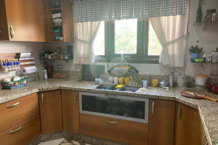 Casa à venda com 3 quartos, sendo 1 suíte, no condomínio Greenland, São Paulo - SP