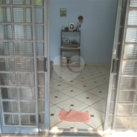 Casa à venda com 3 quartos em Vila Tito de Carvalho (vila Xavier), Araraquara, SP