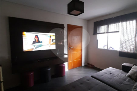 Casa Térrea à venda com 2 quartos, sendo 1 suíte, em Vila Nivi, São Paulo, SP