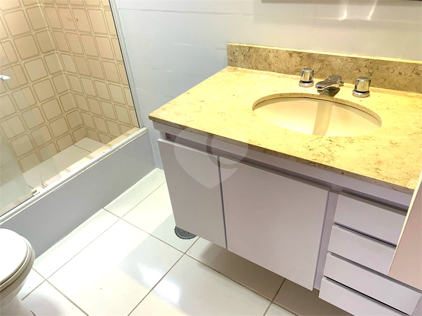 Apartamento à venda com 3 quartos, sendo 1 suíte,  em Bela Aliança, São Paulo, SP