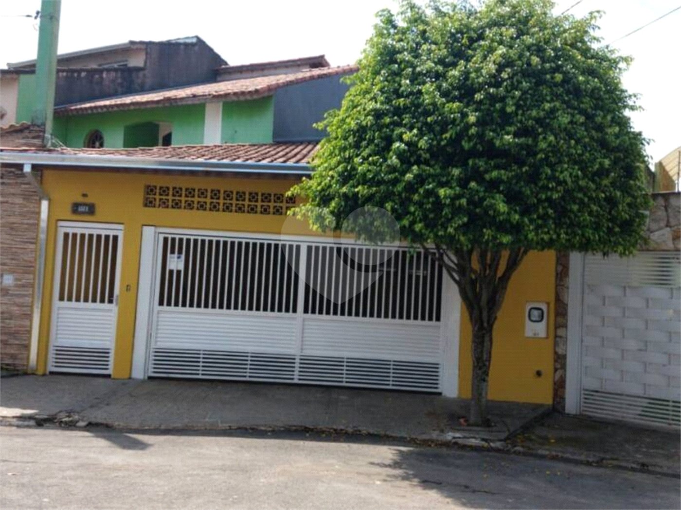 Casa à venda com 3 quartos, sendo 1 suíte, em Jardim dos Ipês, Suzano, SP