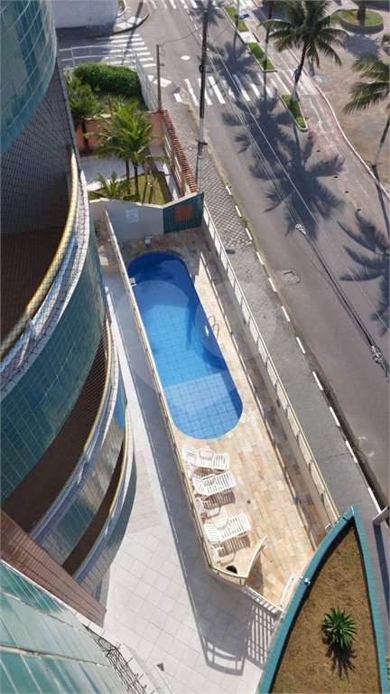 Apartamento à venda com 2 quartos, sendo 1 suíte,  em Vera Cruz, Mongaguá, SP