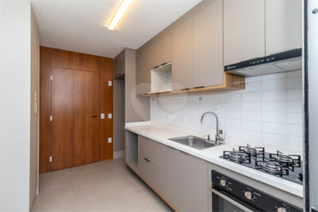 Apartamento à venda com 3 suítes em Campo Belo, São Paulo, SP