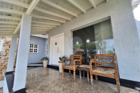 Casa à venda com 3 suítes no condomínio Vinhas da Vista Alegre Sede, Vinhedo - SP