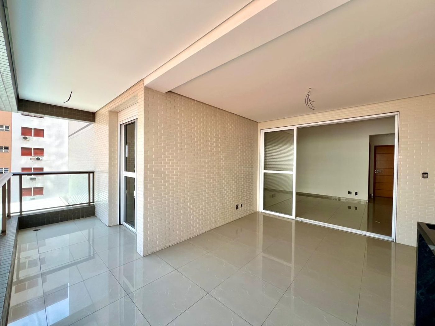Apartamento com 2 dormitórios à venda, 128 m² por R$ 1.600.000,00 - Boqueirão - Santos/SP