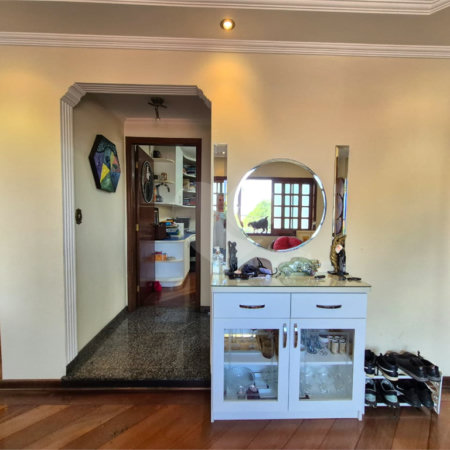 Casa à venda com 3 quartos, sendo 1 suíte, em Parque São Domingos, São Paulo, SP