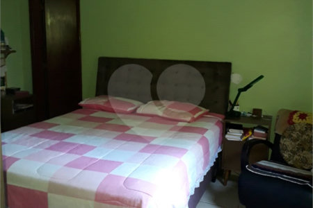 Chácara à venda com 4 quartos, sendo 1 suíte,  em Chácaras Polozzi, Louveira, SP