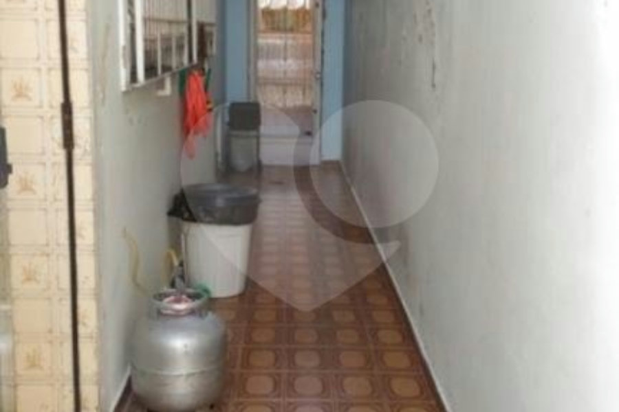 Sobrado à venda com 3 quartos, sendo 1 suíte, em Tremembé, São Paulo, SP