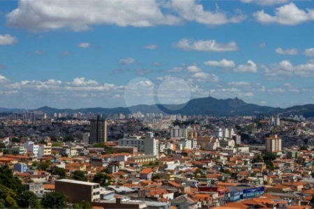 Terreno à venda em Parque Anhangüera, São Paulo, SP