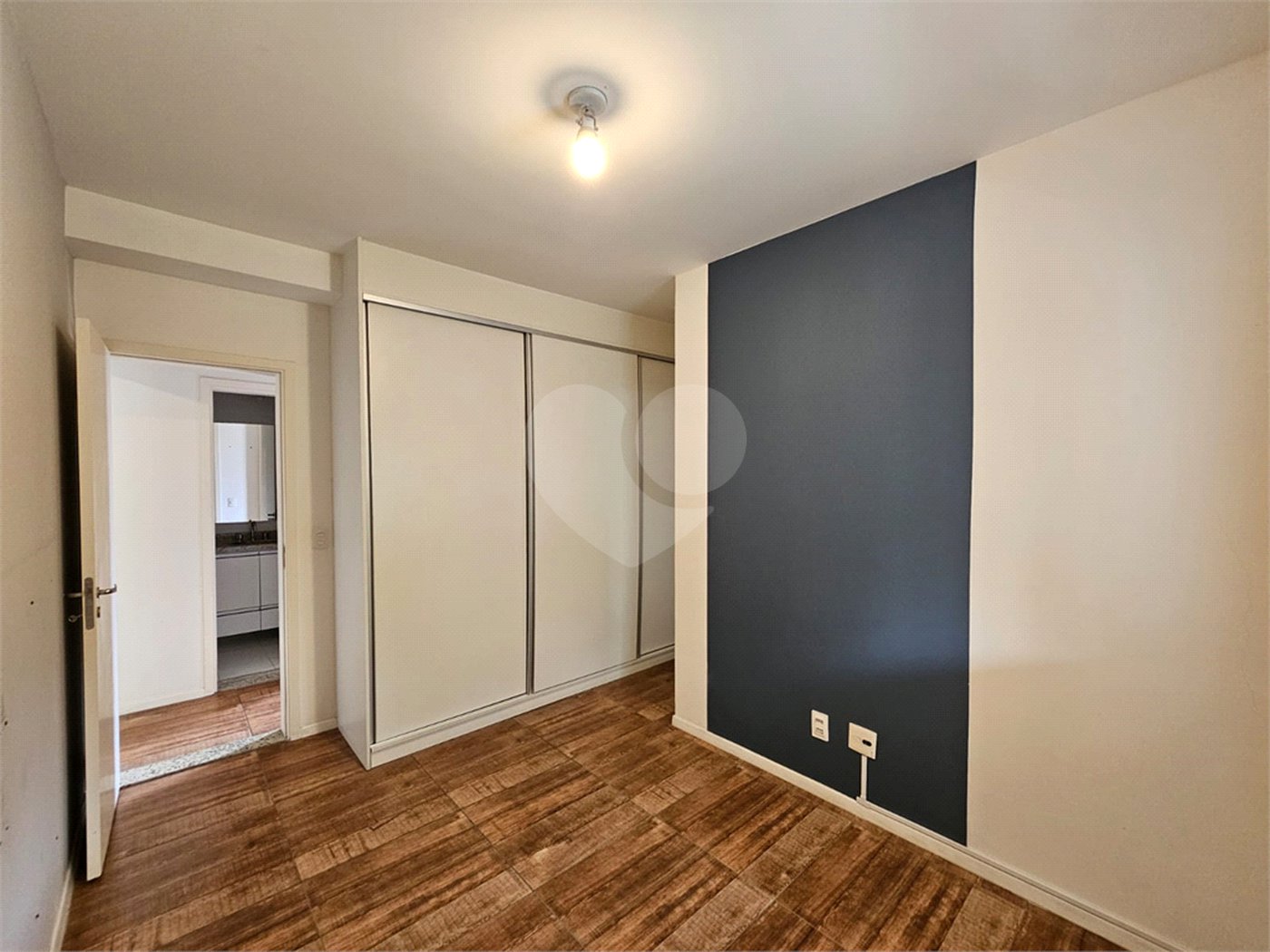 Apartamento à venda com 2 quartos, sendo 1 suíte, em Alto da Boa Vista, São Paulo, SP