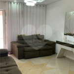 Casa Térrea à venda com 3 quartos no Centro, Poá, SP
