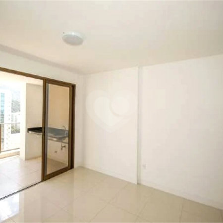 Apartamento à venda com 3 suítes em Camorim, Rio de Janeiro, RJ