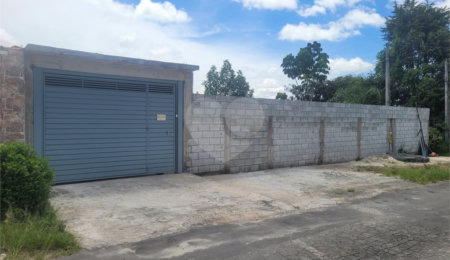 Chácara à venda com 3 quartos em Chácaras Copaco, Arujá, SP