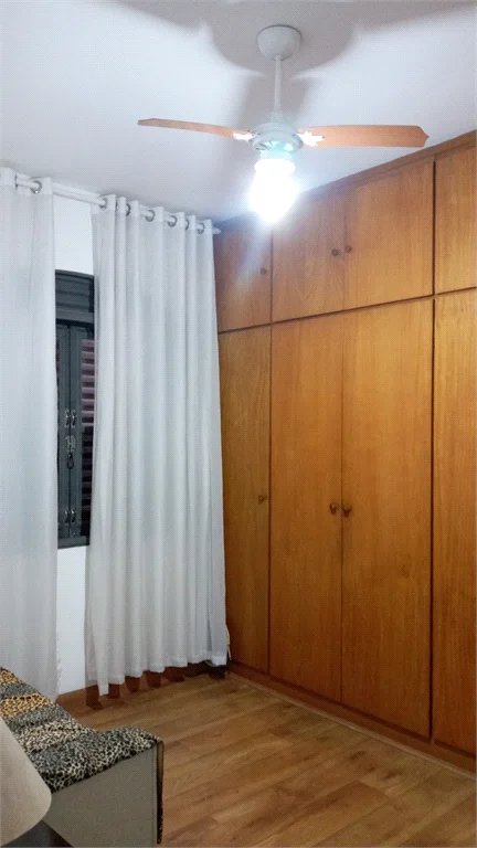 Sobrado à venda com 3 quartos em Jardim Umarizal, São Paulo, SP