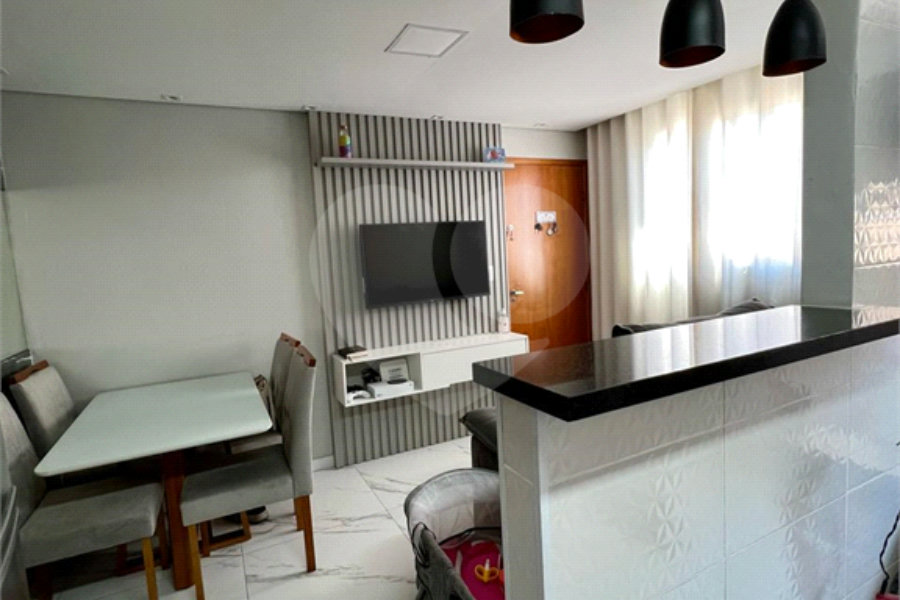 Casa à venda com 2 quartos no condomínio Benfica, São Paulo - SP