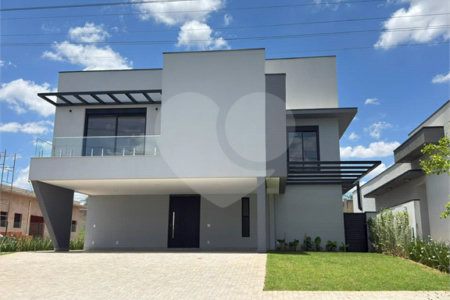 Casa à venda com 4 suítes no condomínio Portal dos Bandeirantes, Salto - SP