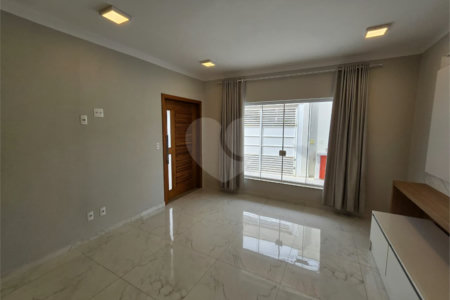 Casa para alugar com 3 quartos, sendo 1 suíte,  em Vila Rosa, Itapetininga, SP