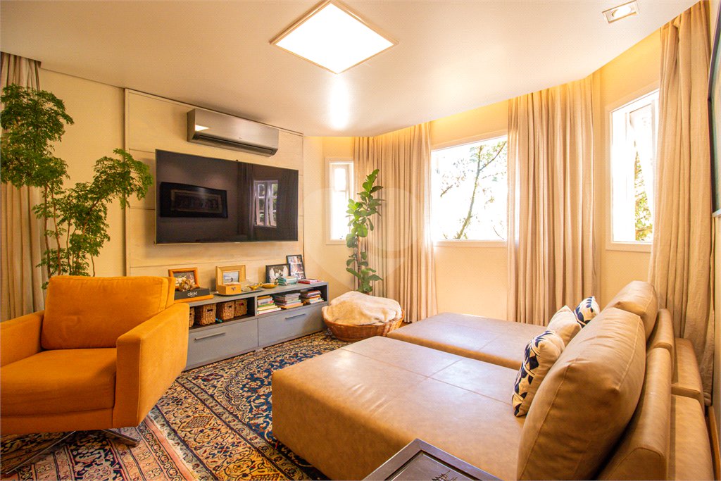 Casa à venda com 4 suítes no condomínio Le Quartier Du Marais, São Paulo - SP