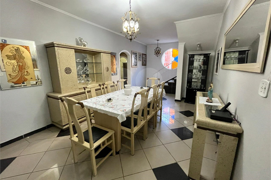 Sobrado à venda com 5 quartos, sendo 1 suíte, em Tucuruvi, São Paulo, SP