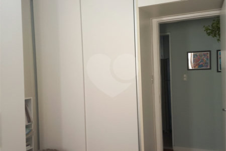 Apartamento à venda com 2 quartos em Vila Romana, São Paulo, SP