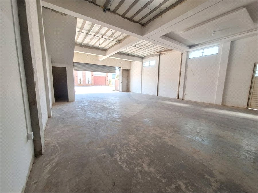 Salão Comercial para alugar em Vila Eldorado, Itapetininga, SP