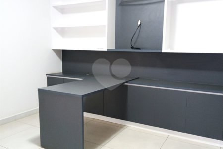 Sobrado à venda com 4 quartos, sendo 1 suíte, em Reserva San Gabriel, Ribeirão Preto, SP