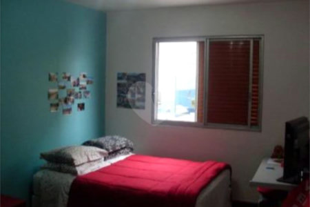 Apartamento à venda com 3 quartos, sendo 1 suíte,  em Pinheiros, São Paulo, SP