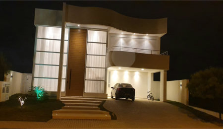Casa à venda com 3 quartos, sendo 2 suítes,  no condomínio Alphaville Nova Esplanada 4, Votorantim - SP
