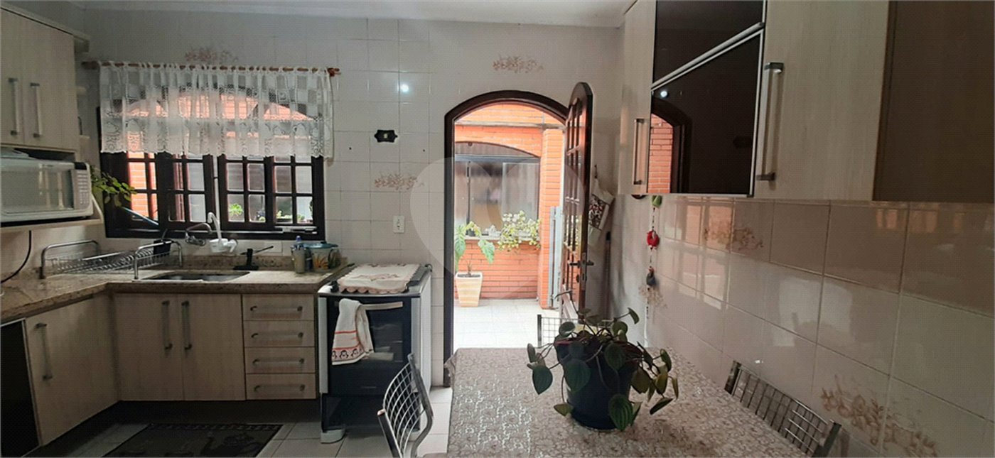 Casa à venda com 3 quartos, sendo 1 suíte, em Jaçanã, São Paulo, SP