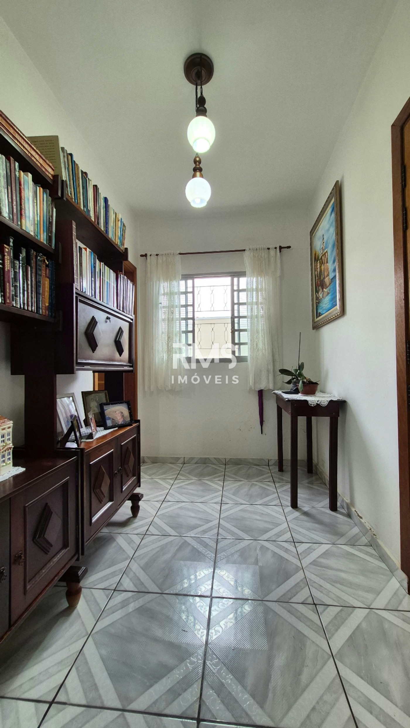 Casa à venda com 4 quartos, sendo 1 suíte,  em Villarejo Sopé da Serra (Vilarejo), Cabreúva, SP
