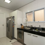 Casa à venda com 5 quartos, sendo 4 suítes, no condomínio Villa de Monterey, São Paulo - SP