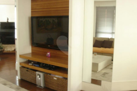 Apartamento à venda com 4 quartos, sendo 2 suítes, em Santa Teresinha, São Paulo, SP