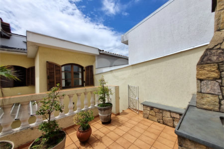 Casa à venda com 3 quartos, sendo 1 suíte, em Jardim Franca, São Paulo, SP