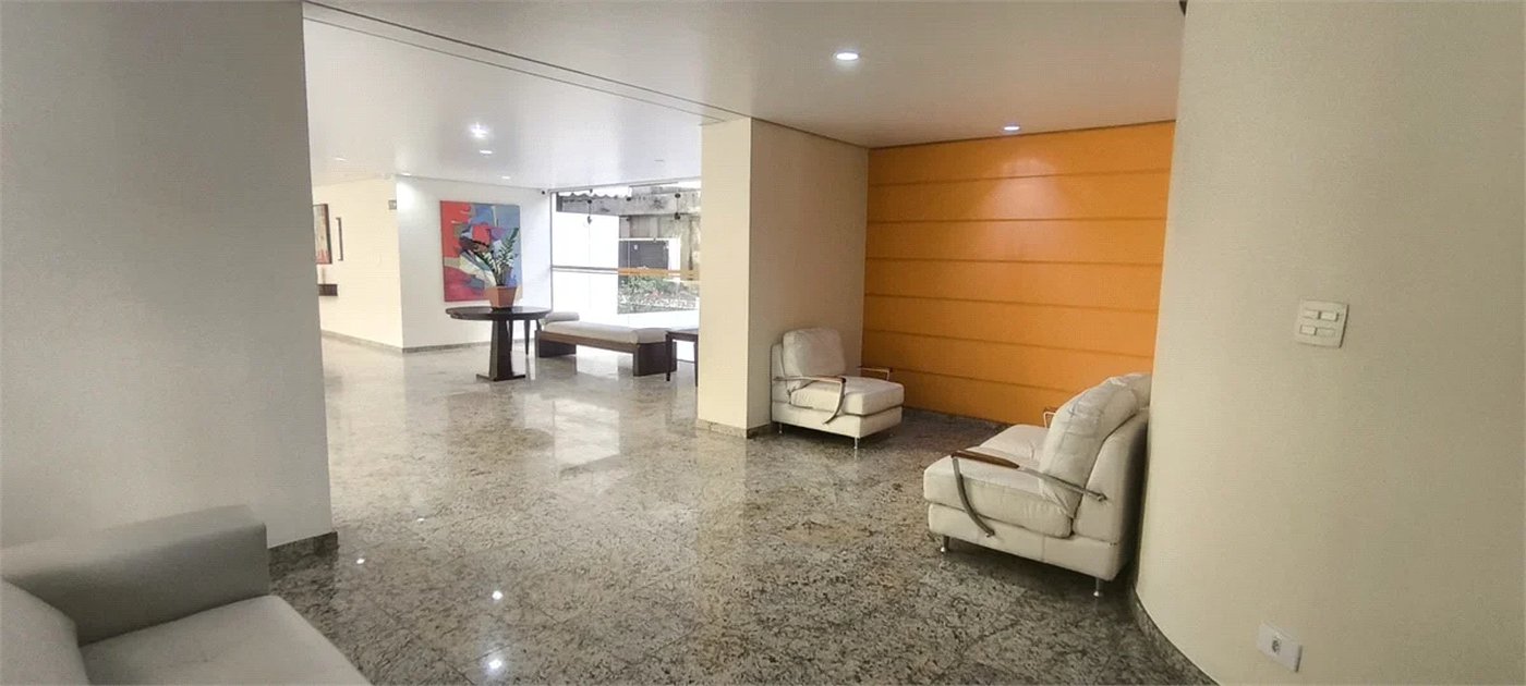 Apartamento à venda com 3 quartos, sendo 1 suíte, em Pinheiros, São Paulo, SP