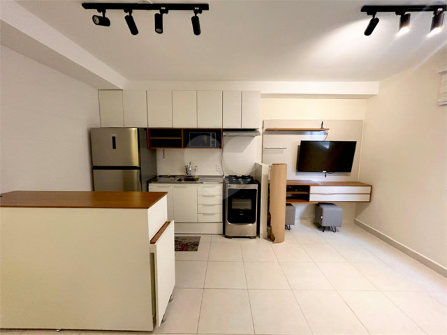 Apartamento para alugar com 1 suíte em Chácara Santo Antônio, São Paulo, SP