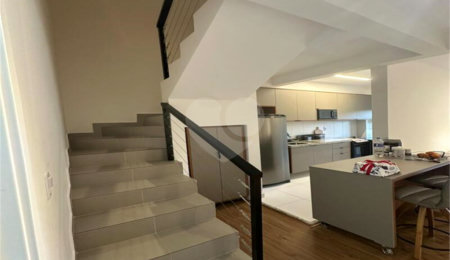 Cobertura à venda com 2 quartos, sendo 1 suíte,  em Bairro do Cambará, São Roque, SP