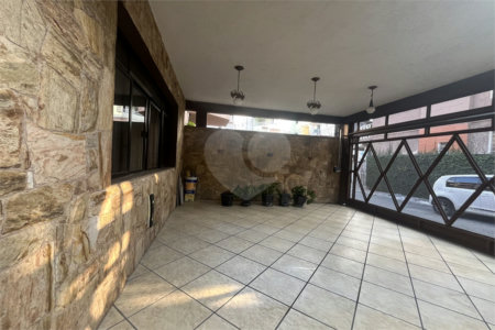 Sobrado à venda com 3 quartos, sendo 1 suíte, em Vila Aurora (zona Norte), São Paulo, SP